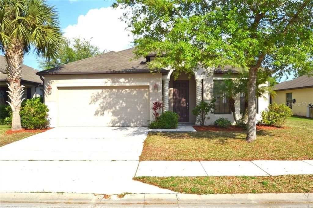 Recently Rented: $1,710 (3 beds, 2 baths, 1661 Square Feet)