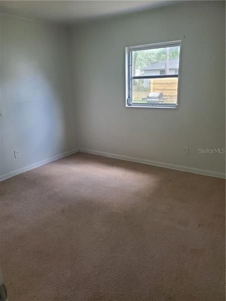 Recently Rented: $700 (3 beds, 1 baths, 1196 Square Feet)