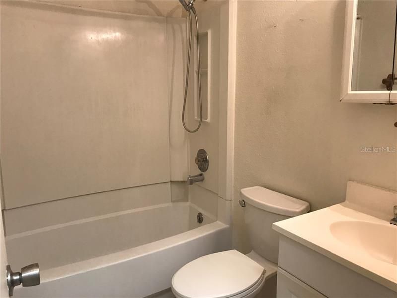Недавно арендовано: $1,050 (3 спален, 1 ванн, 1050 Квадратных фут)