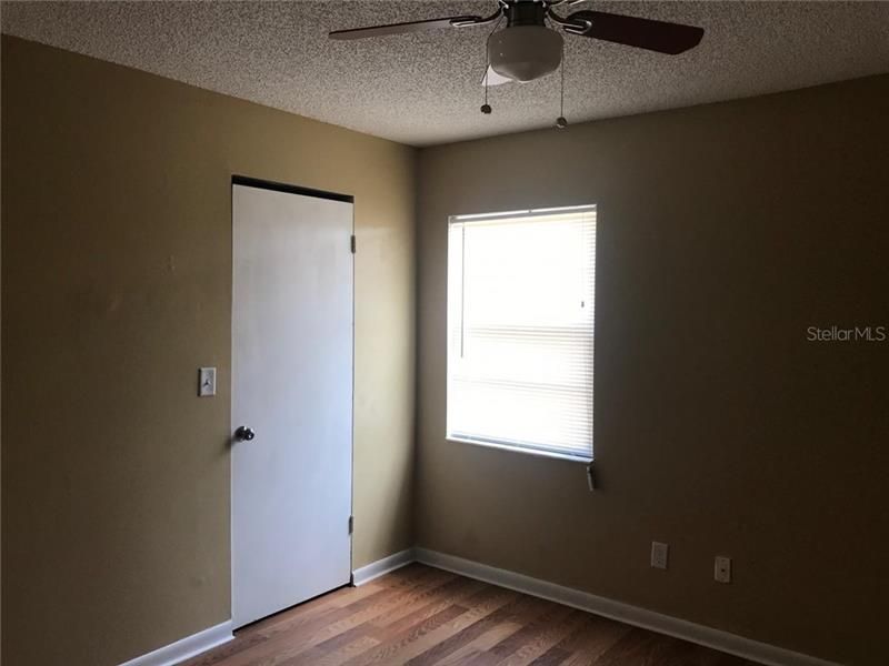 Recently Rented: $795 (2 beds, 1 baths, 824 Square Feet)