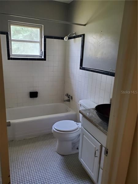 最近租的: $700 (3 贝兹, 1 浴室, 1120 平方英尺)