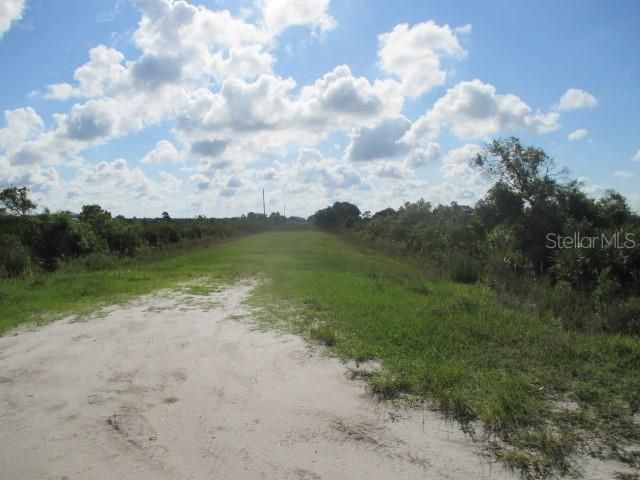 Vendido Recientemente: $12,000 (1.25 acres)