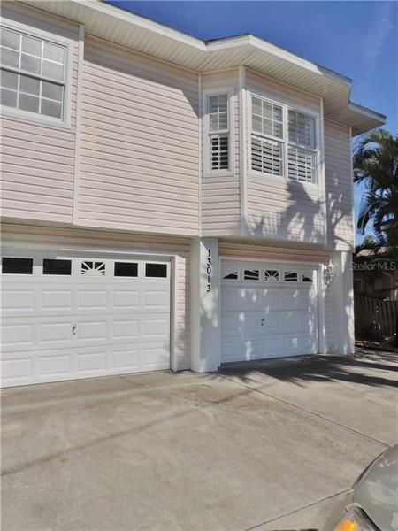 Recently Sold: $899,000 (3 beds, 2 baths, 2675 Square Feet)