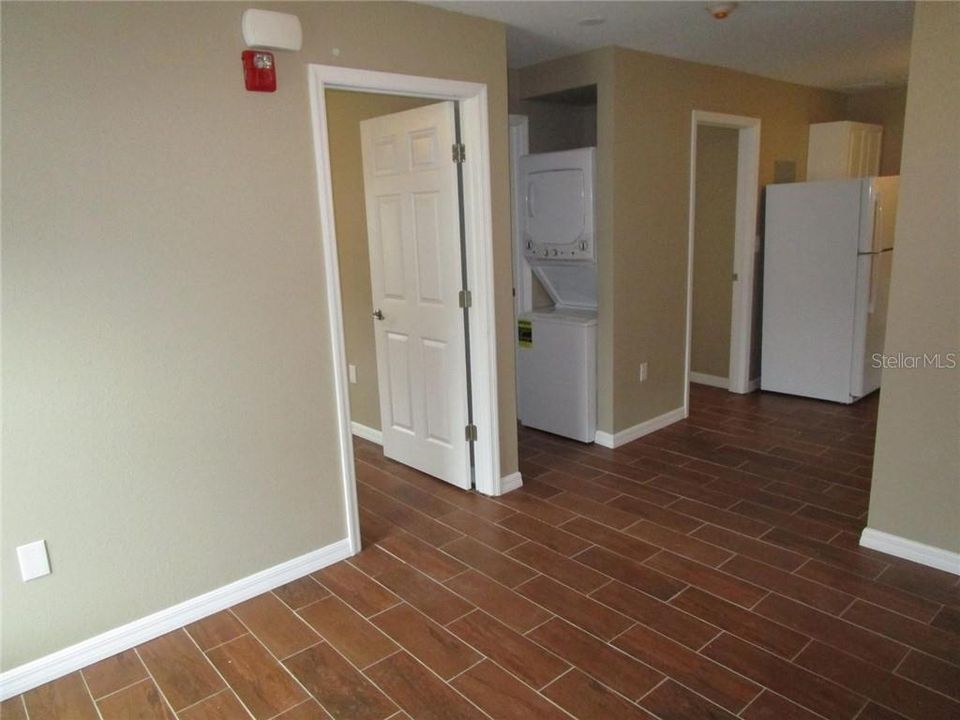 Recently Rented: $825 (2 beds, 1 baths, 500 Square Feet)