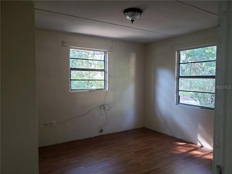 Recently Rented: $650 (2 beds, 1 baths, 624 Square Feet)