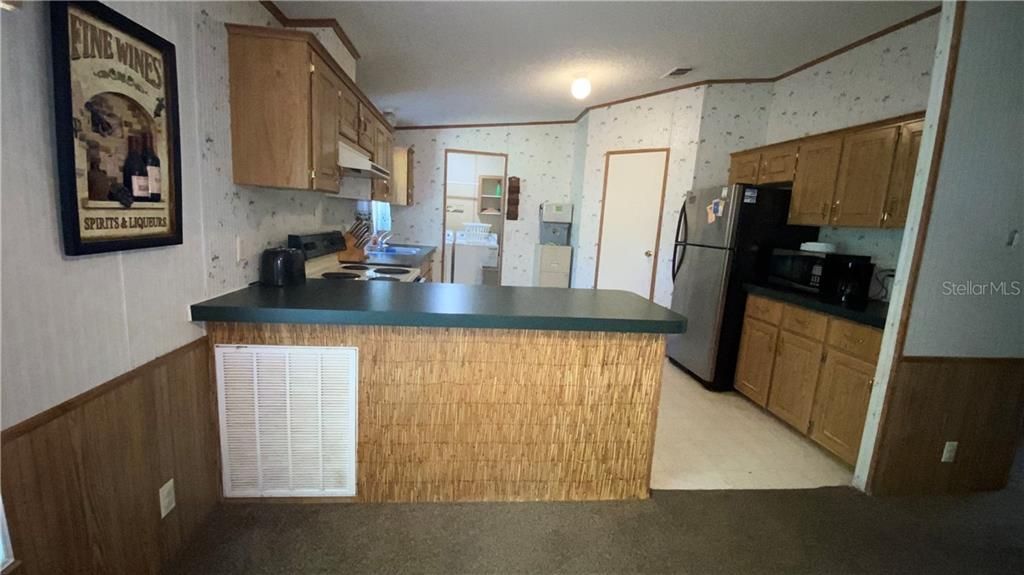 Recently Sold: $109,900 (3 beds, 2 baths, 1296 Square Feet)