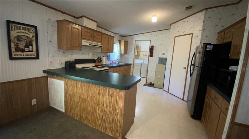 Recently Sold: $109,900 (3 beds, 2 baths, 1296 Square Feet)