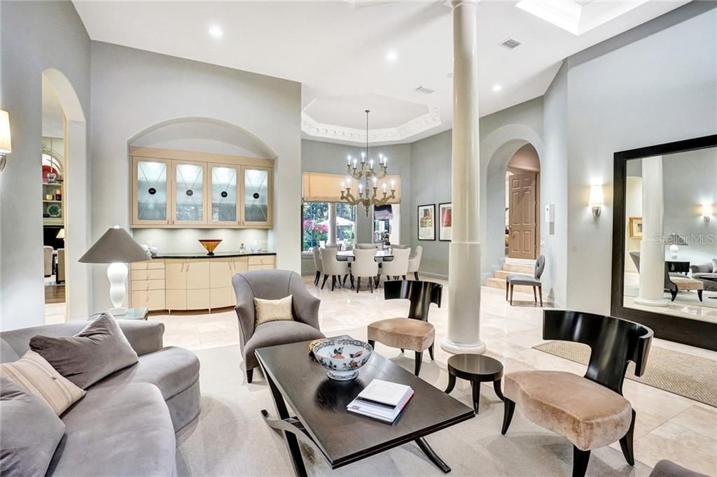 Recently Sold: $1,875,000 (6 beds, 5 baths, 7961 Square Feet)