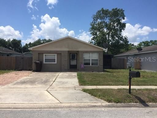Recently Rented: $1,475 (3 beds, 2 baths, 1442 Square Feet)