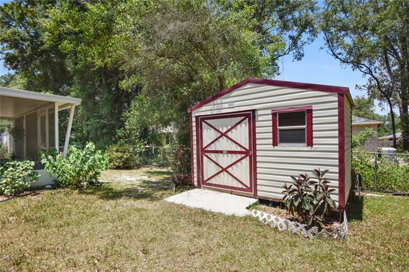 Recently Sold: $139,900 (3 beds, 2 baths, 1158 Square Feet)