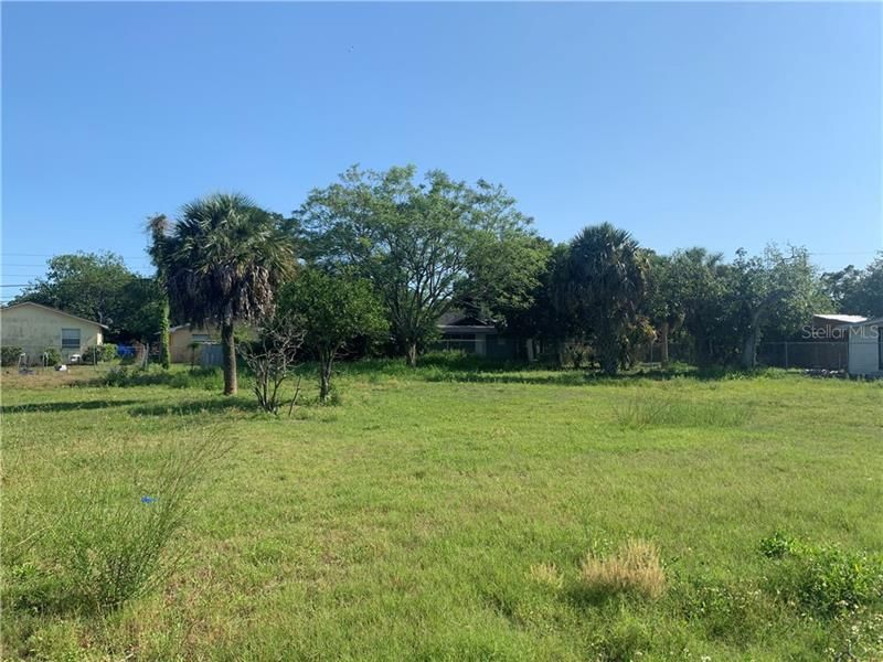 Vendido Recientemente: $25,000 (0.20 acres)