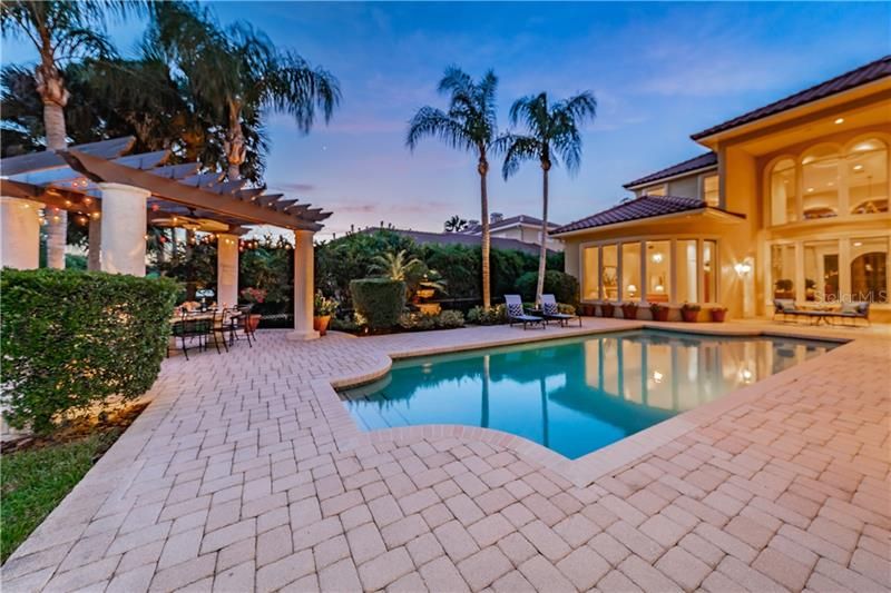 Recently Sold: $1,130,000 (6 beds, 6 baths, 6310 Square Feet)