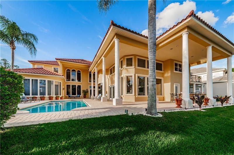Recently Sold: $1,130,000 (6 beds, 6 baths, 6310 Square Feet)