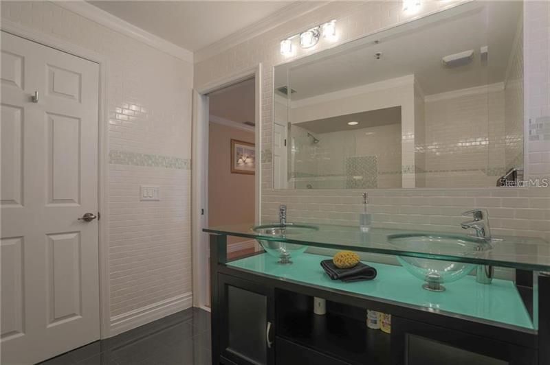 最近租的: $7,000 (3 贝兹, 2 浴室, 2593 平方英尺)