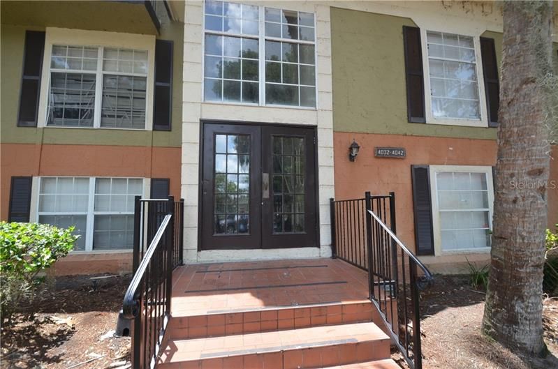 Recently Sold: $100,000 (3 beds, 2 baths, 1348 Square Feet)