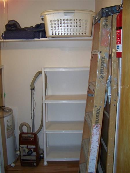 Walk-in closet