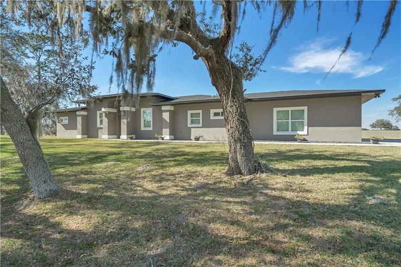 Recently Sold: $449,900 (4 beds, 2 baths, 2213 Square Feet)