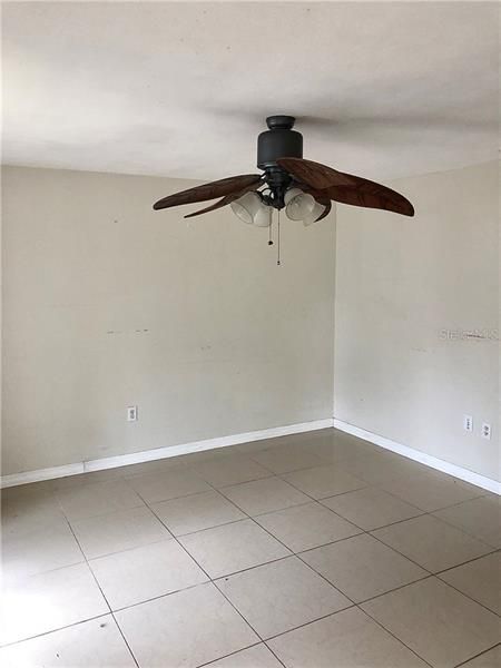 Recently Sold: $33,000 (1 beds, 1 baths, 624 Square Feet)