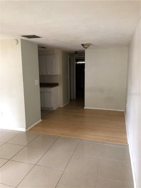 Vendido Recientemente: $33,000 (1 camas, 1 baños, 624 Pies cuadrados)