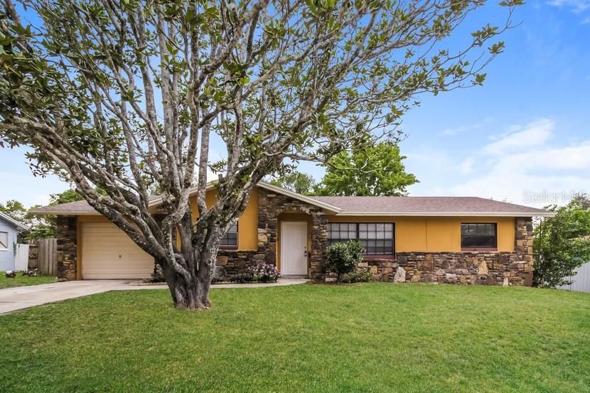 Recently Rented: $1,325 (3 beds, 2 baths, 1183 Square Feet)