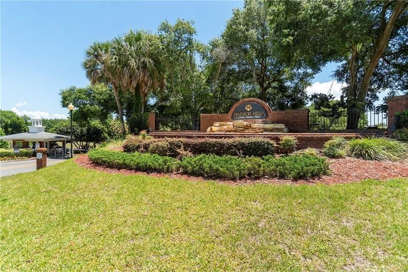 Recently Sold: $289,000 (3 beds, 2 baths, 2010 Square Feet)