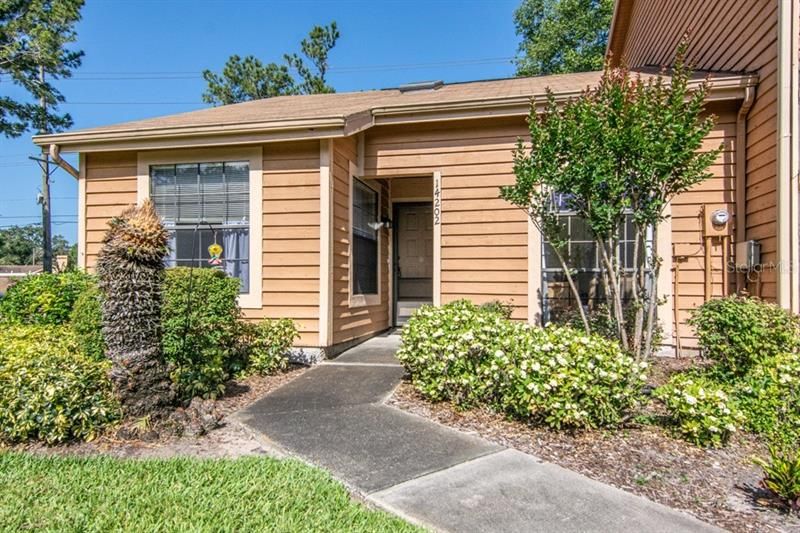 Recently Sold: $135,000 (2 beds, 2 baths, 1004 Square Feet)