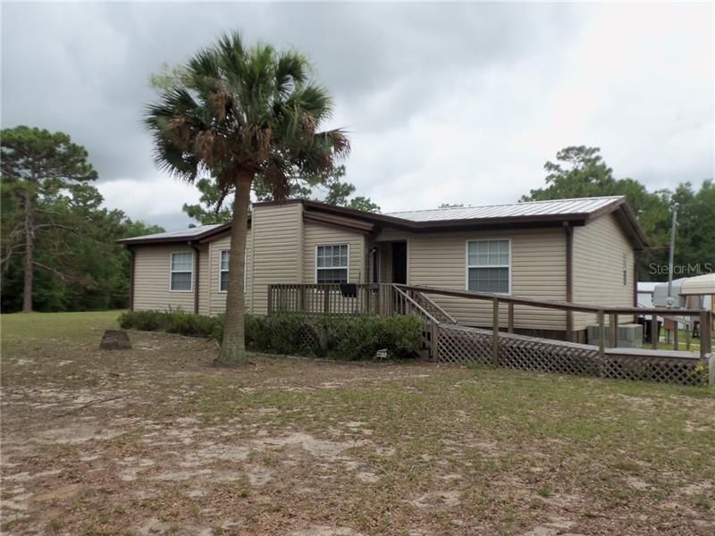 Recently Sold: $139,000 (3 beds, 2 baths, 1444 Square Feet)