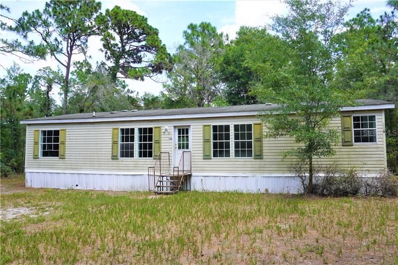 Recently Sold: $59,900 (3 beds, 2 baths, 1404 Square Feet)