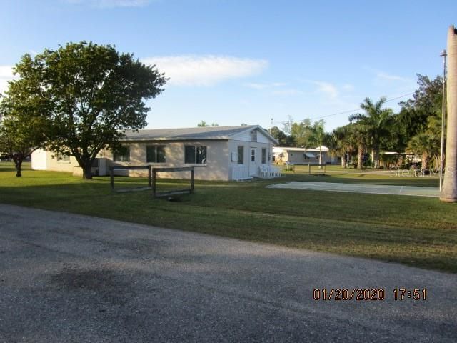 Recently Sold: $139,900 (2 beds, 2 baths, 960 Square Feet)
