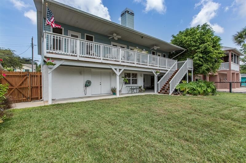 Recently Sold: $399,900 (4 beds, 3 baths, 2474 Square Feet)