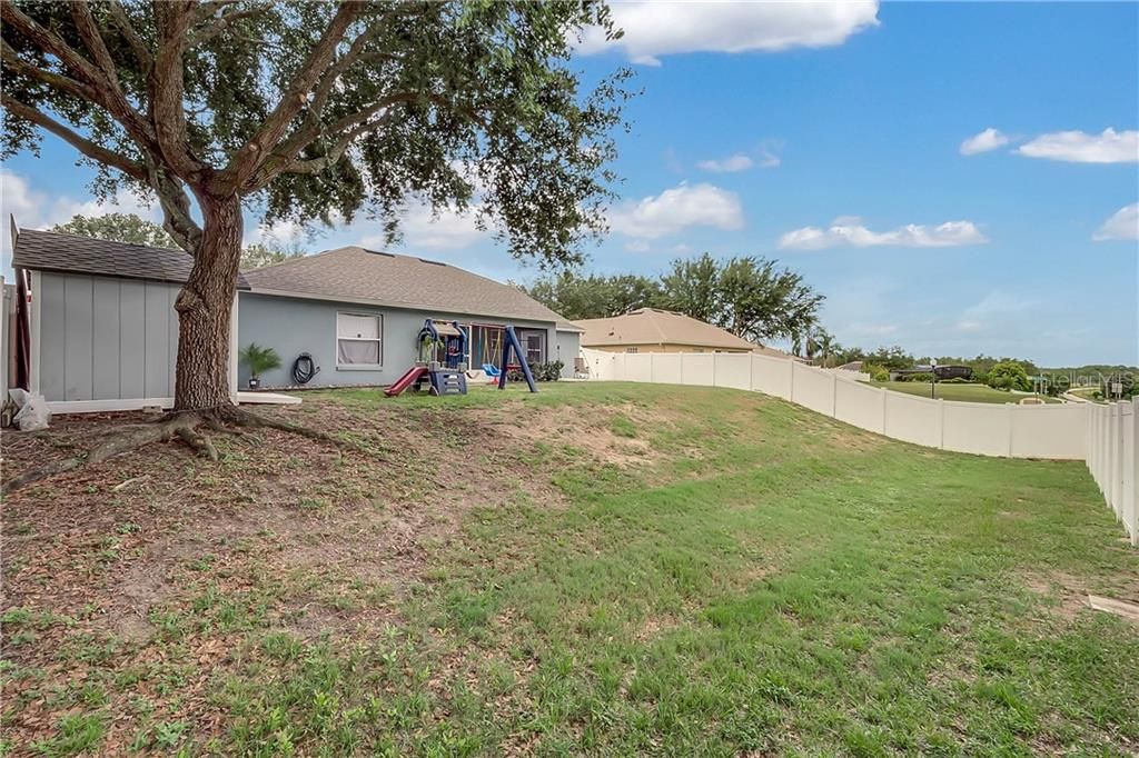 Recently Sold: $224,900 (3 beds, 2 baths, 1378 Square Feet)