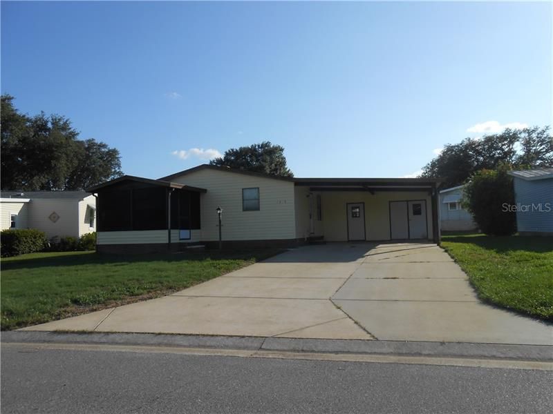 Recently Sold: $109,000 (2 beds, 2 baths, 1144 Square Feet)