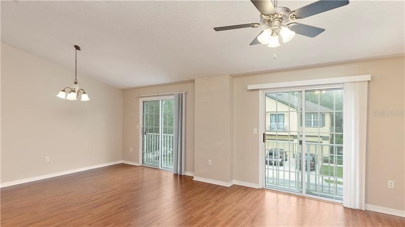 Recently Sold: $150,000 (2 beds, 2 baths, 1176 Square Feet)