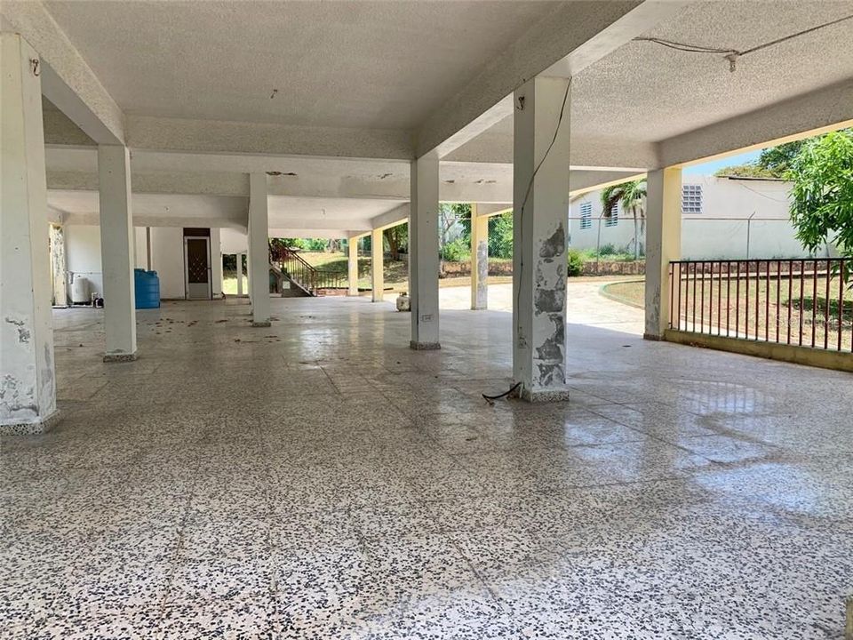 Vendido Recientemente: $155,000 (5 camas, 3 baños, 1700 Pies cuadrados)