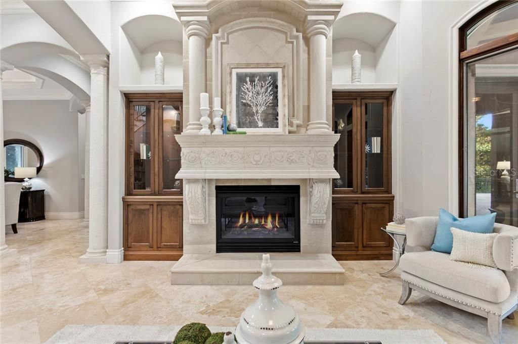 Recently Sold: $4,895,000 (6 beds, 5 baths, 7218 Square Feet)