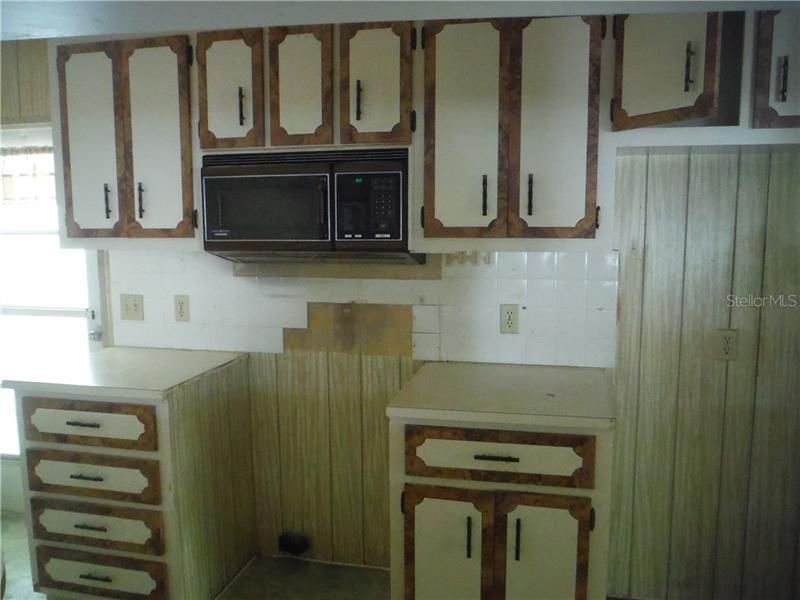 Vendido Recientemente: $59,900 (2 camas, 2 baños, 1228 Pies cuadrados)