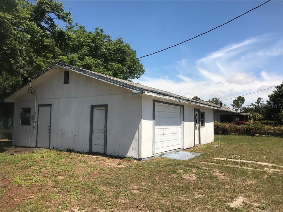 Recently Sold: $55,000 (3 beds, 2 baths, 1584 Square Feet)