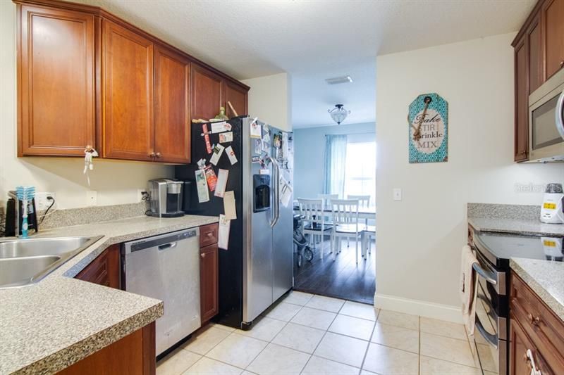 Recently Sold: $274,999 (3 beds, 2 baths, 1643 Square Feet)