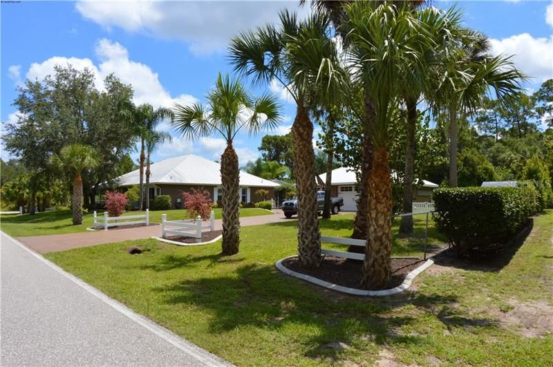 Recently Sold: $420,000 (3 beds, 2 baths, 2010 Square Feet)