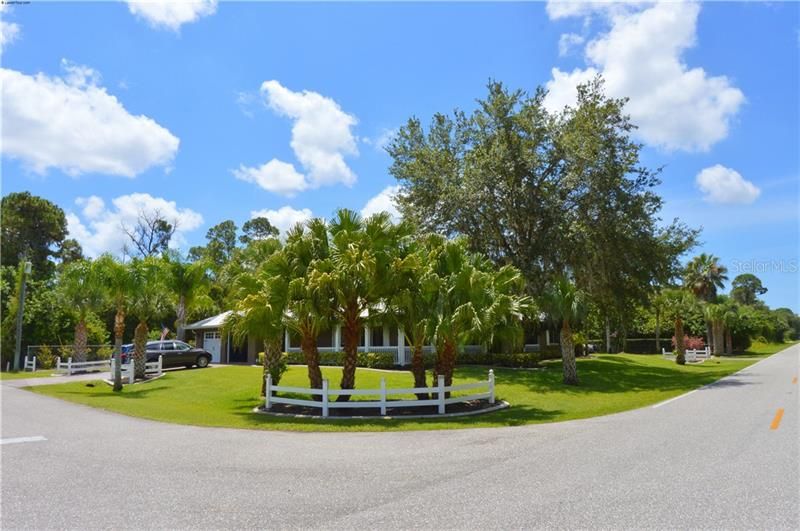 Recently Sold: $420,000 (3 beds, 2 baths, 2010 Square Feet)