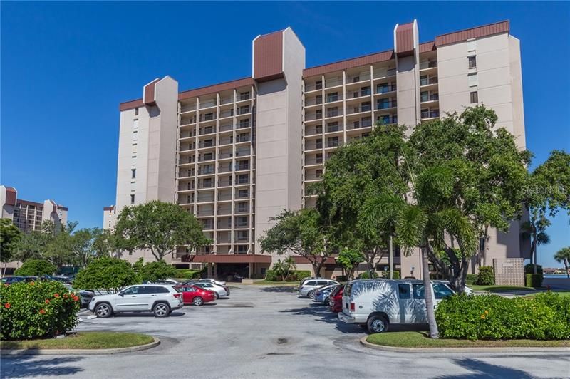 Recently Sold: $429,000 (2 beds, 2 baths, 1175 Square Feet)