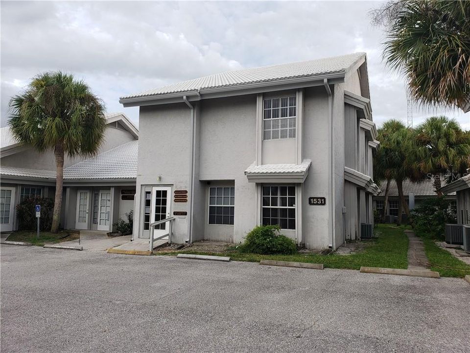 Recently Sold: $600 (0 beds, 0 baths, 182 Square Feet)