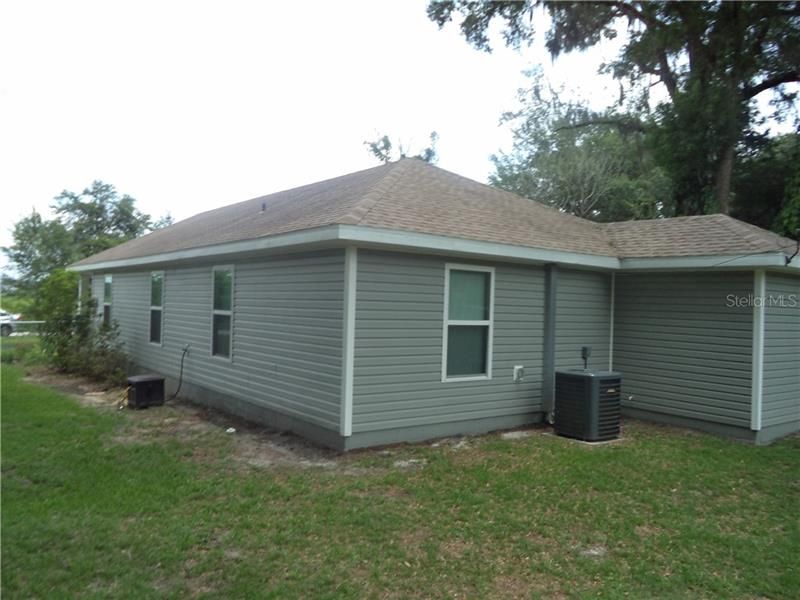 Recently Sold: $145,000 (3 beds, 2 baths, 1150 Square Feet)