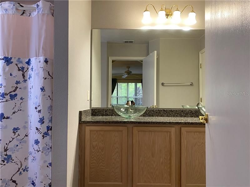 Master Bath with Granite Counters