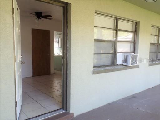 Recently Rented: $595 (0 beds, 1 baths, 350 Square Feet)