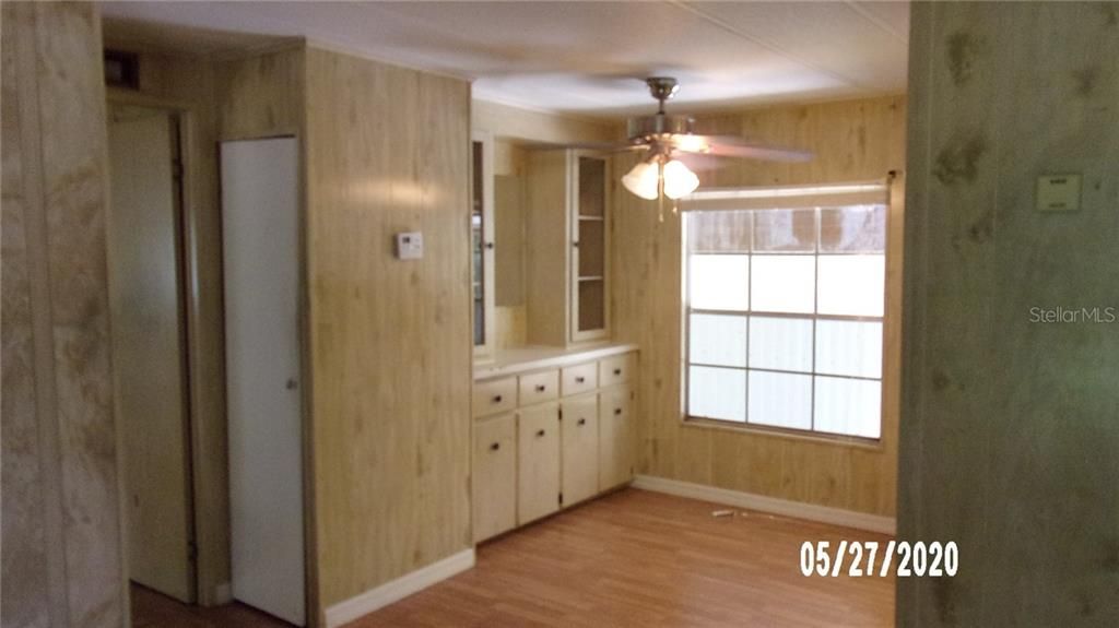 Recently Rented: $950 (3 beds, 2 baths, 1152 Square Feet)