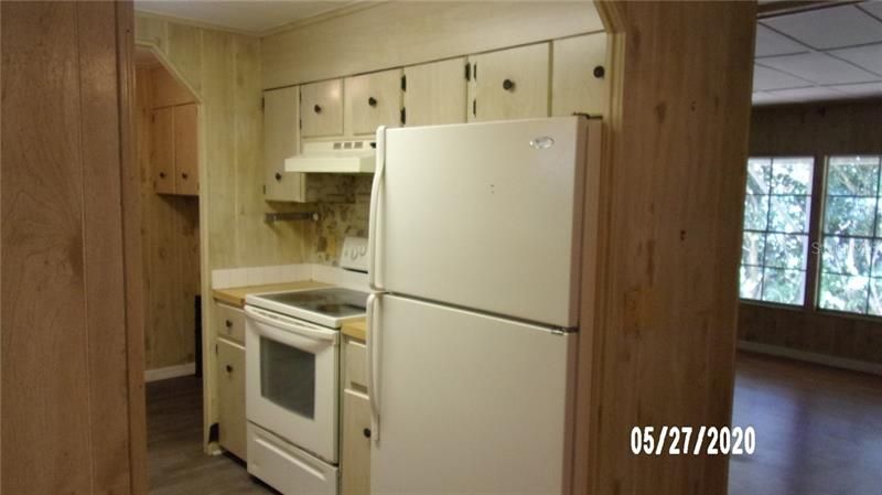 Recently Rented: $950 (3 beds, 2 baths, 1152 Square Feet)