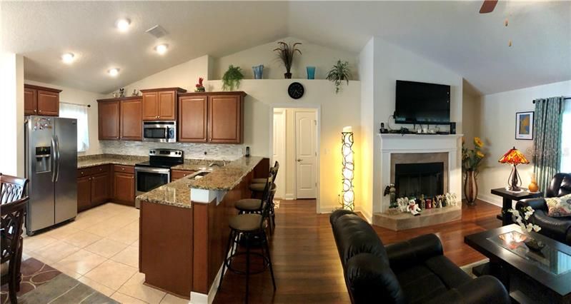 Recently Sold: $200,950 (3 beds, 2 baths, 1570 Square Feet)