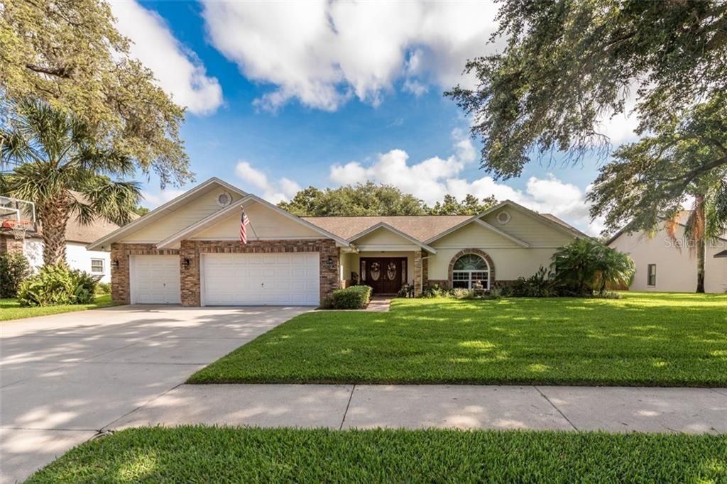 Recently Sold: $459,900 (5 beds, 3 baths, 3052 Square Feet)