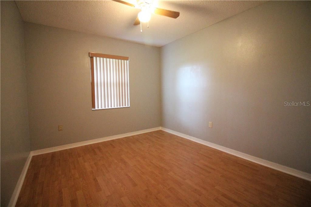 Recently Rented: $1,350 (4 beds, 2 baths, 1577 Square Feet)